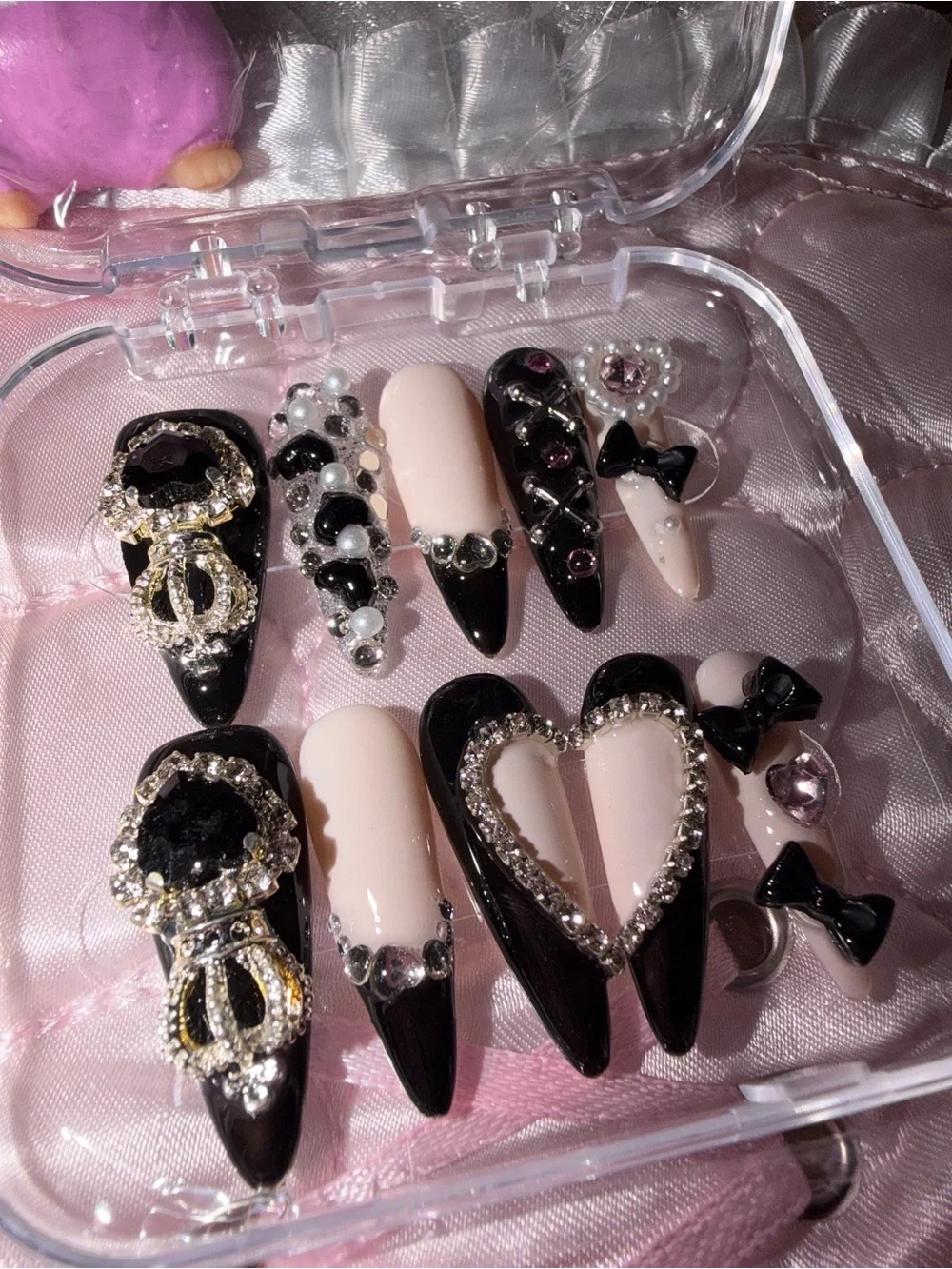 🩷🖤press on nails set🖤🩷